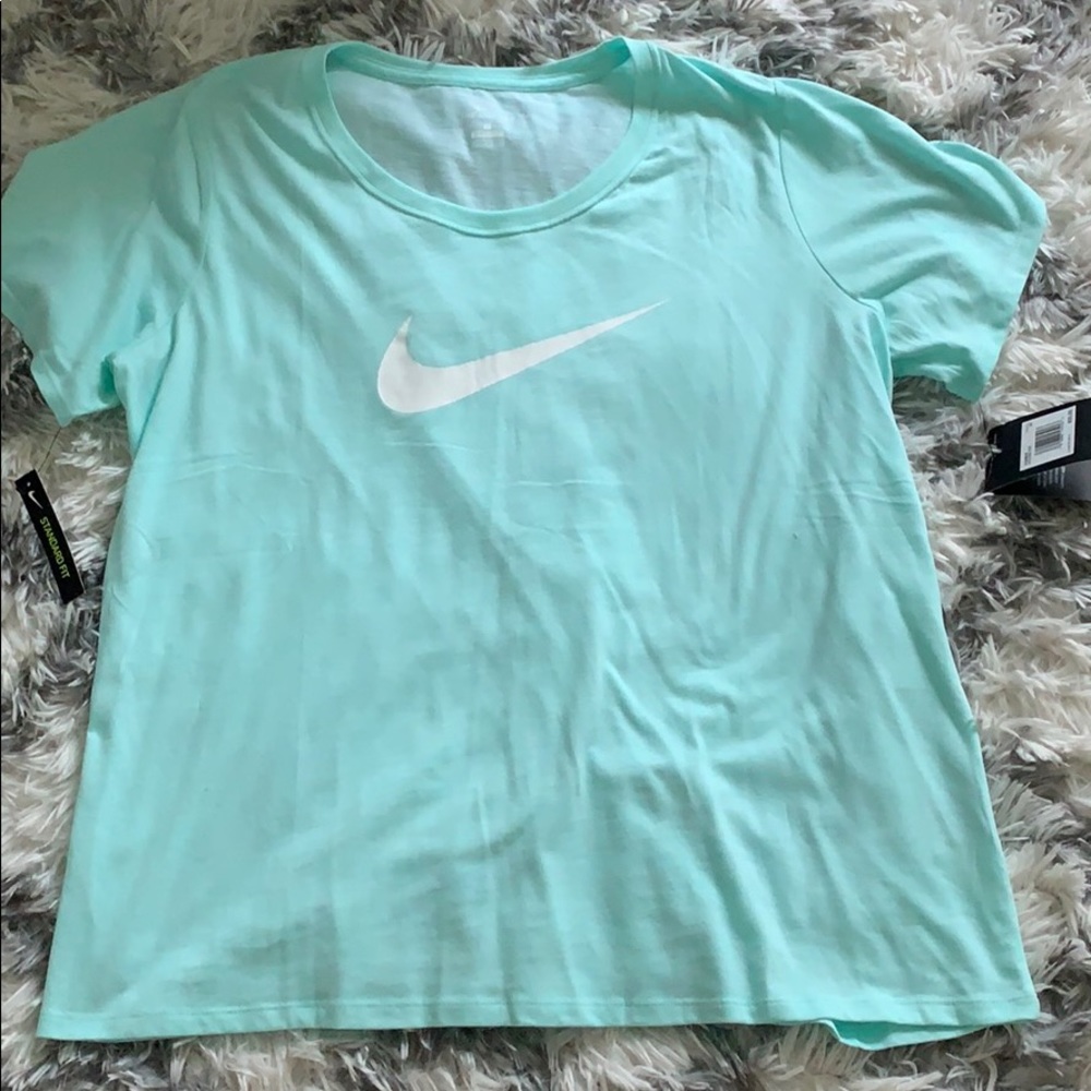 Nike Tee